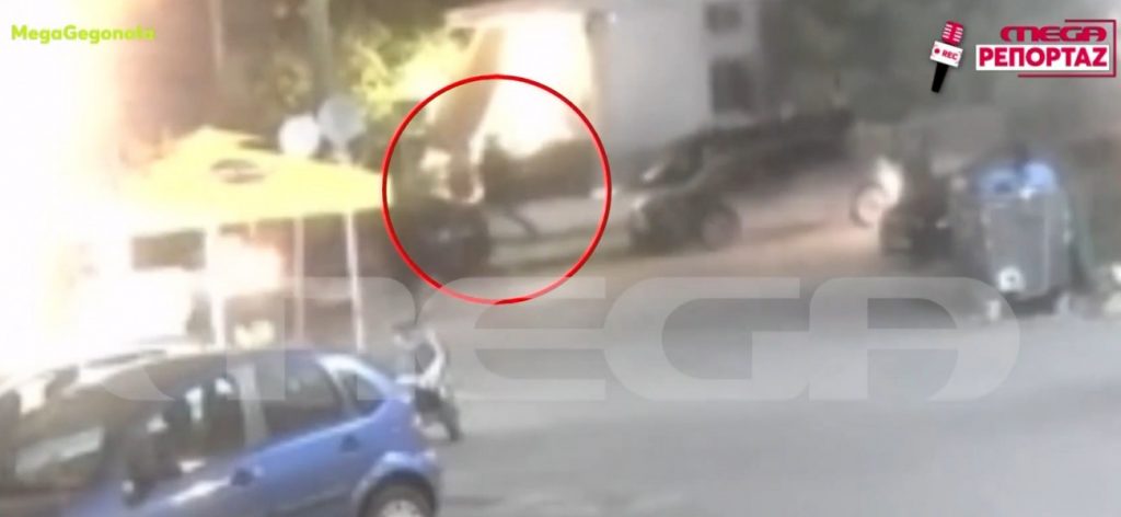 Βίντεο – σοκ: Πυροβολισμοί κοντά σε παιδική χαρά στον Άγιο Δημήτριο