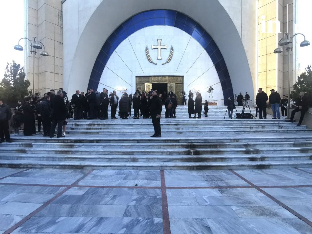 Στα Τίρανα το σκήνωμα του Αρχιεπισκόπου Αναστάσιου – Σε λαϊκό προσκύνημα ως την Πέμπτη