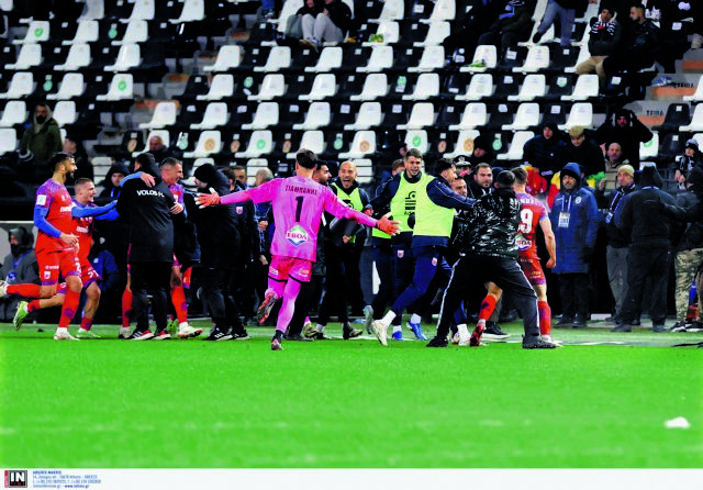 Ηλεκτροσόκ στο φινάλε!