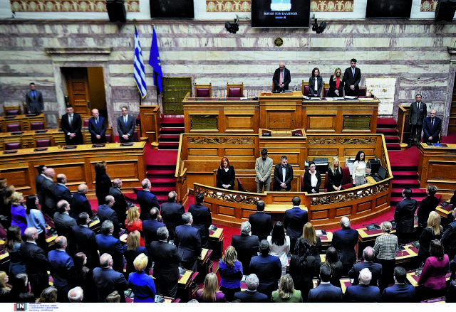 Πρόεδρος στις 12 Φεβρουαρίου