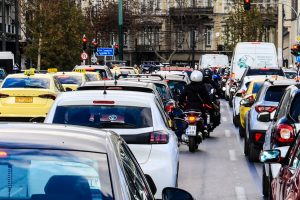 Από κόσκινο όσα ΙΧ κυκλοφόρησαν από το 1990 – Ποιοι θα πληρώσουν… επί τρία