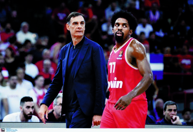 Εξω ο Βιλντόσα, μέσα ο Μακ Κίσικ