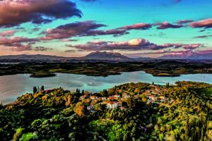 Χριστούγεννα με λίγα χρήματα; 5+1 προορισμοί που θα σε μαγέψουν χωρίς να αδειάσει η τσέπη σου!