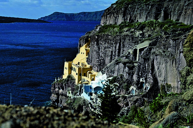 Ολα όσα πρέπει να ξέρουμε για τη «σεισμική καταιγίδα»