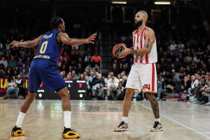 Μπαρτσελόνα – Ολυμπιακός 88-90: Την… ξέρανε με buzzer beater του Φουρνιέ!