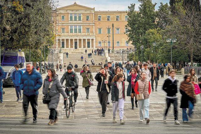 Αθήνα, Mission Possible