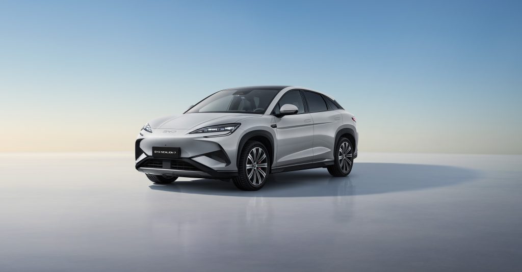 Στην Ελλάδα το νέο BYD Sealion7
