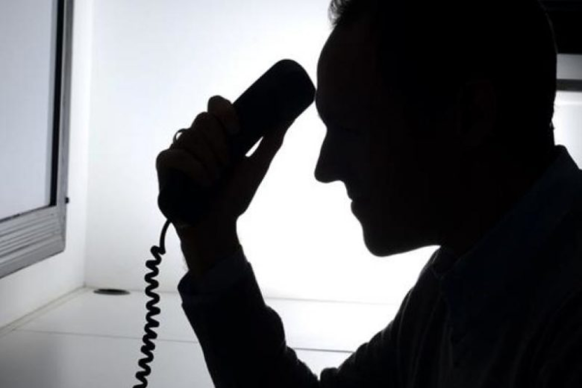Απατεώνες πήραν 25.000 ευρώ από ηλικιωμένη – Πώς την εξαπάτησαν