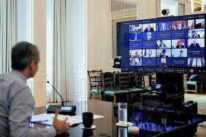 Η «επανάσταση των μικρών» επέβαλε στον Μακρόν διορθωτικές κινήσεις