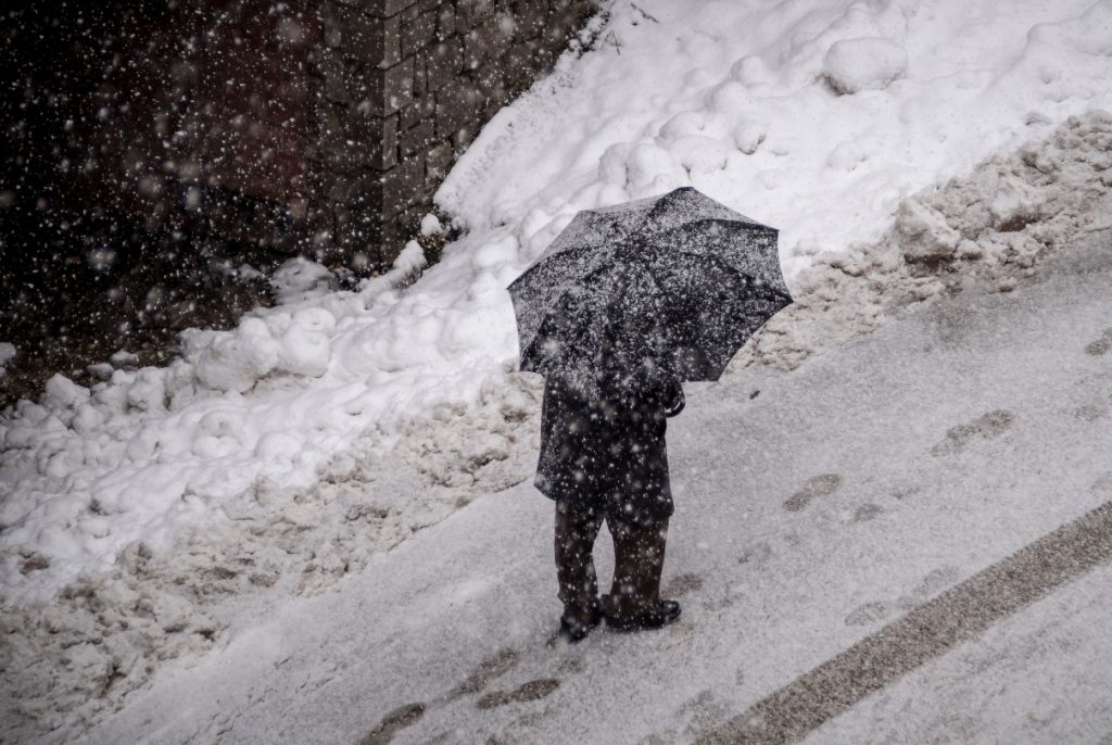 Έκτακτο δελτίο ΕΜΥ: Επικίνδυνα φαινόμενα από το πρωί της Τετάρτης – Δύσκολες ώρες και στην Αττική