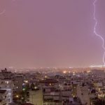 Κακοκαιρία Adel στην Αττική: Εντυπωσιακές εικόνες –  Ο ανάποδος κεραυνός και το φαινόμενο «Shelf Cloud»