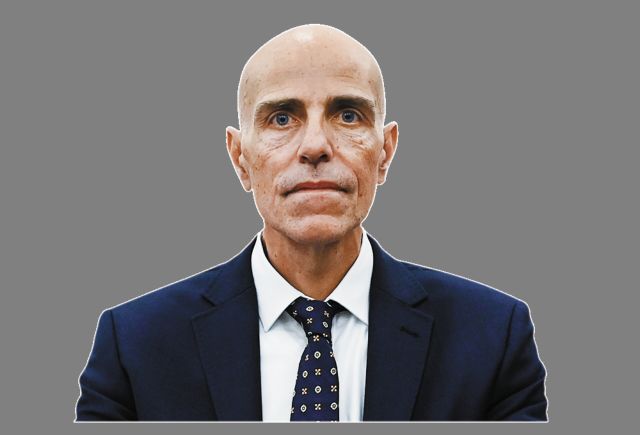 Προτεραιότητα η μείωση των άμεσων φόρων