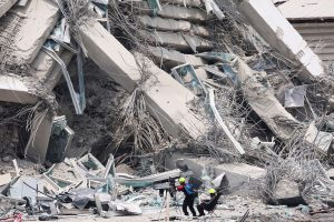 Μιανμάρ: Πάνω από 1.000 οι νεκροί από τον σεισμό των 7,7 Ρίχτερ