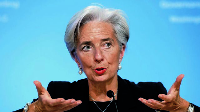 Γραμμή άμυνας από ΕΚΤ με μείωση επιτοκίων