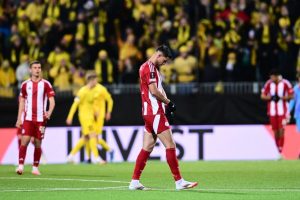 Μπόντο Γκλιμτ – Ολυμπιακός 3-0: Ήττα σε γήπεδο βάλτο και συνθήκες ντροπής