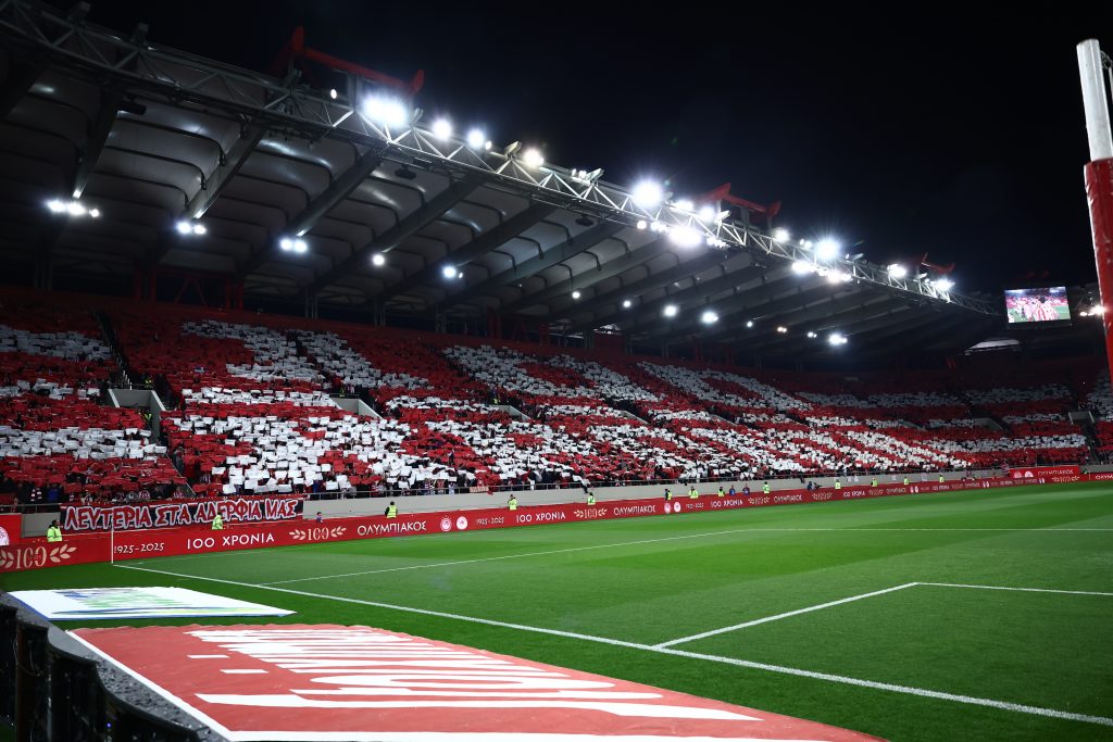 Μυθικό κορεό για τον Ολυμπιακό των 100 χρόνων!