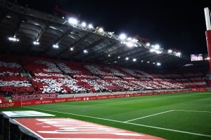 Μυθικό κορεό για τον Ολυμπιακό των 100 χρόνων!