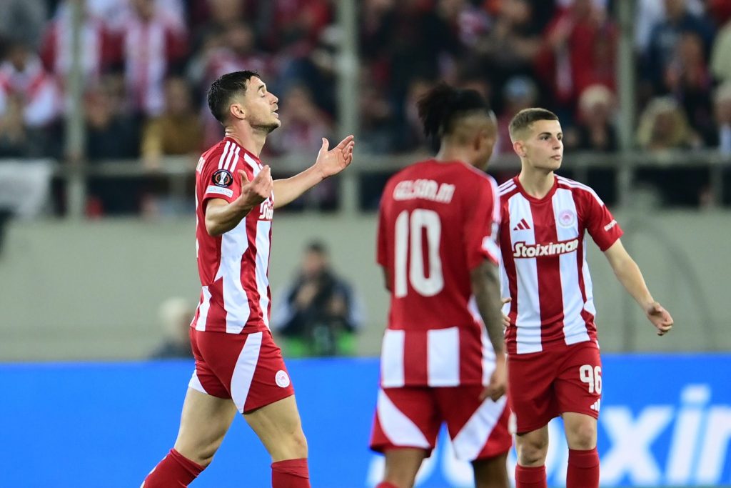 Μόνο περηφάνια γι’ αυτόν τον Θρύλο – Αποκλείστηκε με το κεφάλι ψηλά ο Ολυμπιακός