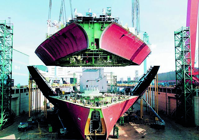 Αναζητούν θέσειςστα ναυπηγεία για νέα πλοία