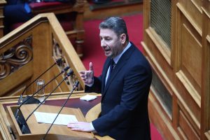 Πυρά Ανδρουλάκη κατά της Κυβέρνησης: «Πήγατε στα Τέμπη με το manual των υποκλοπών»