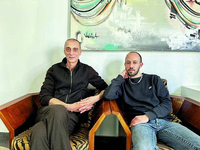 «Συλλογές που να υπερβαίνουν το κλισέ των σεζόν»