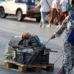 «Οι μετανάστες κλέβουν τις δουλειές μας» – 22 απαντήσεις σε 22 μύθους για τη μετανάστευση