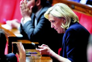 Ερμαιο της Λεπέν η προεκλογική εκστρατεία;