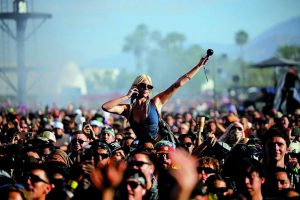 Coachella: H μεταμόρφωση από φεστιβάλ μποϊκοτάζ σε «Luxury brand»