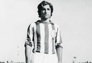 Giannis Gaitatzis: The One-Shoe ‘Iron Man’