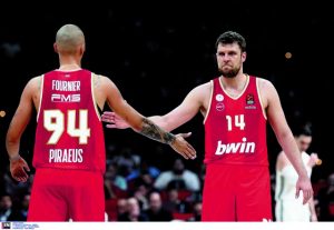 Ερυθρόλευκη ραψωδία