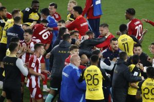 Super League: Εκδικάστηκε η υπόθεση ΑΕΚ και Ολυμπιακού για το ντέρμπι – Δεν εμφανίστηκε ο Ματίας Αλμέιδα