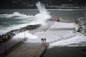 ΕΜΥ: Παραμένει το απαγορευτικό απόπλου για πολλές περιοχές