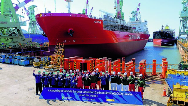 Καθέλκυση του μεγαλύτερου στην ιστορία πλοίου μεταφοράς LCO2