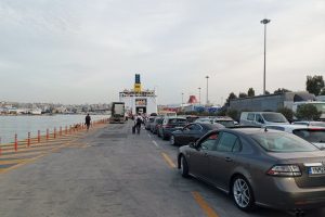 Έξοδος Πάσχα: Αυξημένη κίνηση στα λιμάνια και έκτακτα δρομολόγια στα ΚΤΕΛ