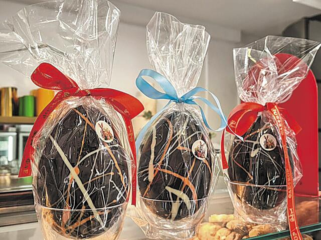 Τα σοκολατένια αβγά παραμένουν ακριβά