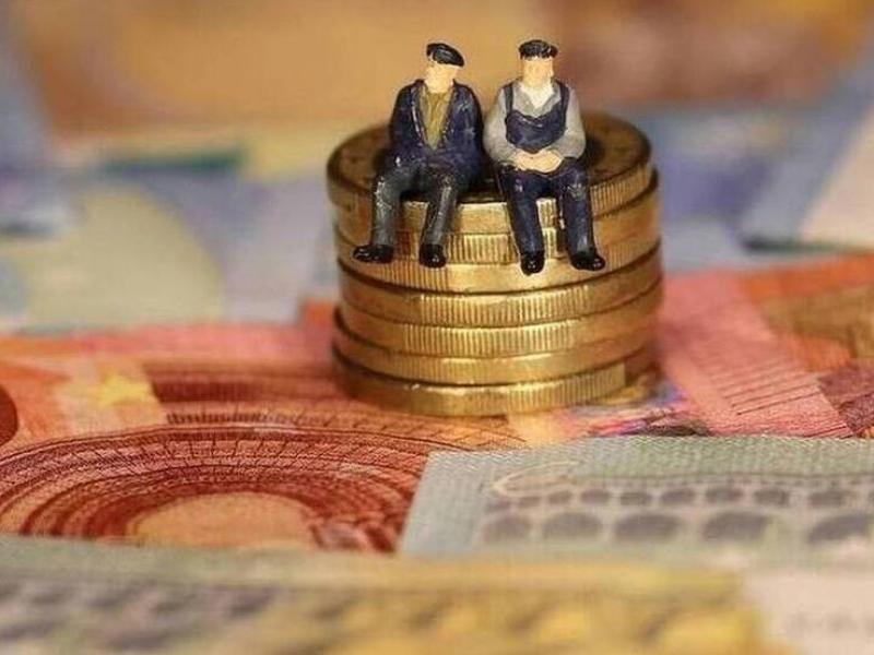 Σύνταξη με 25ετία για 16 κατηγορίες το 2025 - Δείτε αναλυτικά