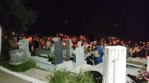 Ανάσταση: Σε ποια πόλη ψάλλεται το «Χριστός Ανέστη» στο νεκροταφείο;