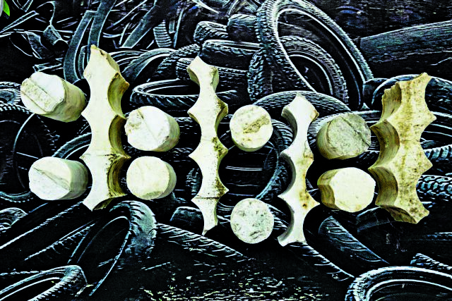 Αντιηρωικά γλυπτά