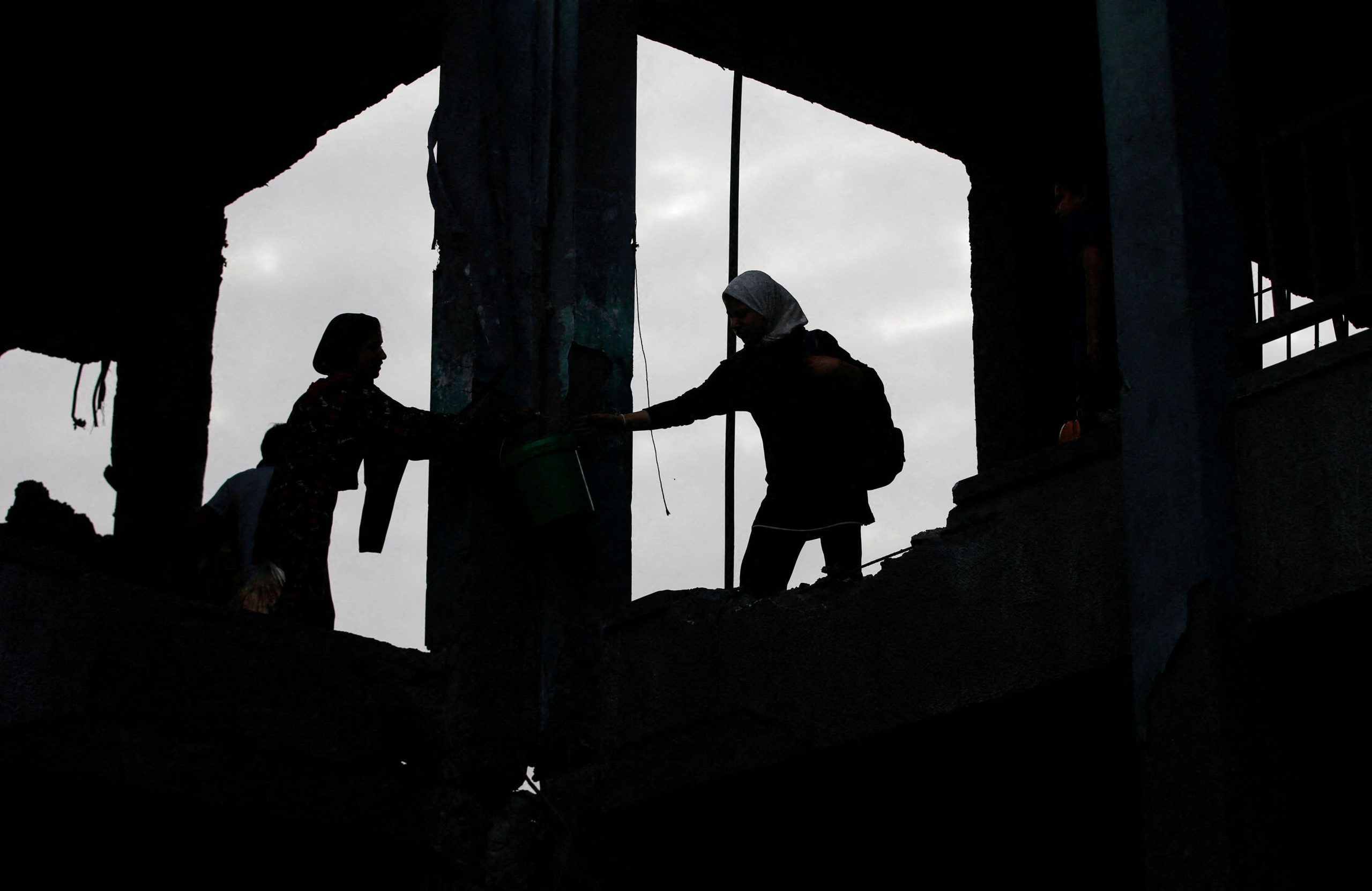 Γάζα: Πώς είναι να είσαι στην τάξη αποφοίτησης του 2025