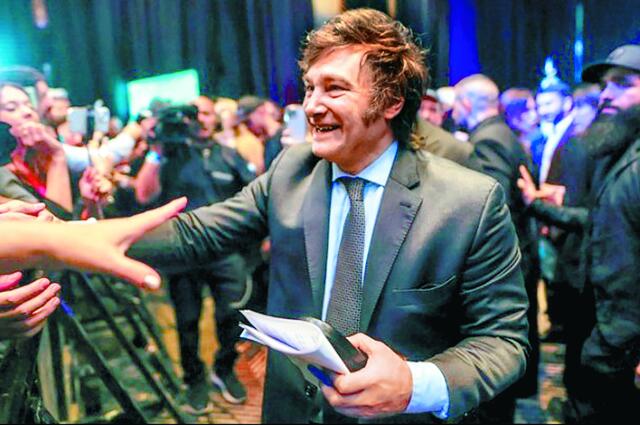 Δολάρια κάτω από τα στρώματα