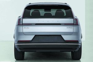 VOLVO XC70: Λανσάρισμα από την Κίνα