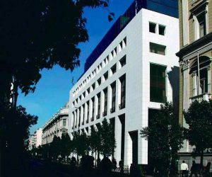 ALPHA BANK: Βασικός μέτοχος η UniCredit με 20% των μετοχών