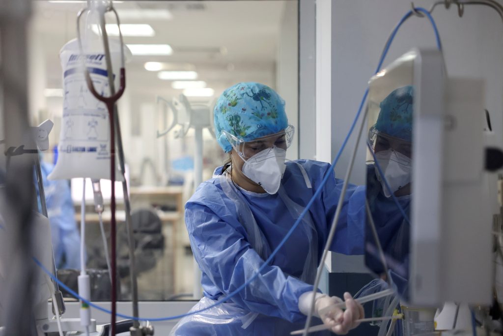 Υγεία: Ένας μύκητας προκαλεί ανησυχία – Πώς σχετίζεται με την άνοδο της θερμοκρασίας