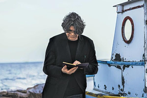 Νίκος Ξυδάκης στα «ΝΕΑ»: «Είναι παρήγορο όταν οι νέοι αναρωτιούνται για τη γλώσσα»