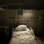 Σοκ στην Κρήτη: Σκότωσε την καρκινοπαθή γυναίκα του μέσα στο νοσοκομείο