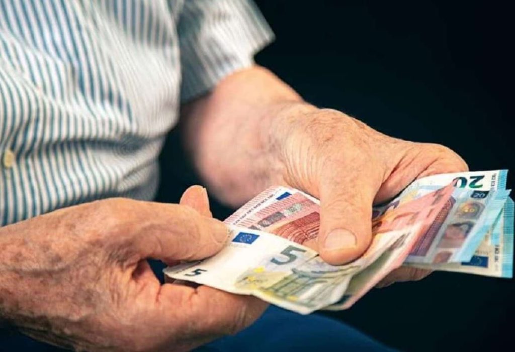 Η λίστα με τα πέντε κρίσιμα σημεία πριν από τη σύνταξη