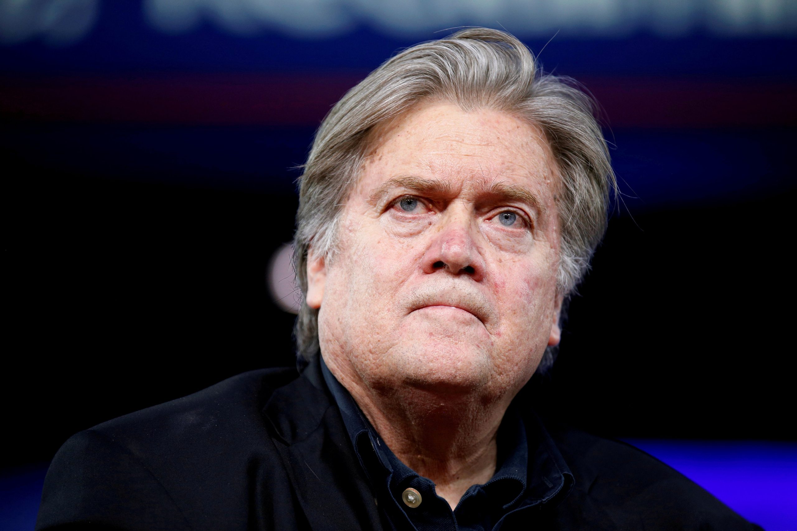 Steve Banon invites Trump to deport Elon Musk: « Strong belief that he is an illegal alien »