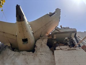 Ινδία: Τα σενάρια για τα αίτια της αεροπορικής τραγωδίας