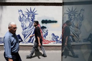 ΗΠΑ: To Στέιτ Ντιπάρτμεντ καλεί τους Αμερικανούς να φύγουν αμέσως από το Ιράν