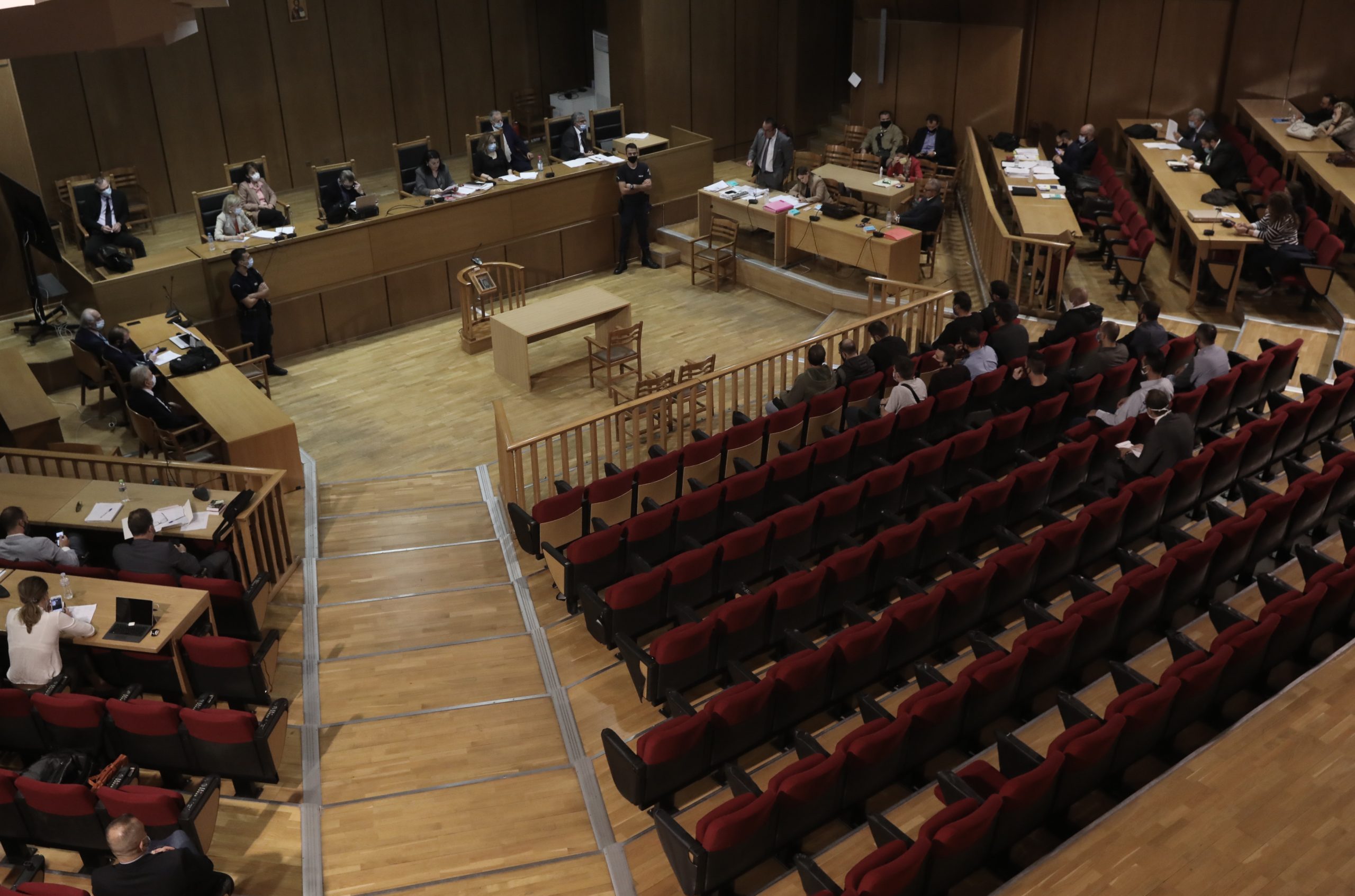 &Omicron;&lambda;&omicron;&mu;έ&lambda;&epsilon;&iota;&alpha; &Delta;&iota;&kappa;&eta;&gamma;&omicron;&rho;&iota;&kappa;ώ&nu; &Sigma;&upsilon;&lambda;&lambda;ό&gamma;&omega;&nu;: &Alpha;&sigma;&pi;ί&delta;&alpha; &pi;&rho;&omicron;&sigma;&tau;&alpha;&sigma;ί&alpha;&sigmaf; &gamma;&iota;&alpha; &tau;&omicron;&upsilon;&sigmaf; &delta;&alpha;&nu;&epsilon;&iota;&omicron;&lambda;ή&pi;&tau;&epsilon;&sigmaf; &alpha;&pi;έ&nu;&alpha;&nu;&tau;&iota; &sigma;&epsilon; &kappa;&alpha;&tau;&alpha;&chi;&rho;&eta;&sigma;&tau;&iota;&kappa;έ&sigmaf; &sigma;&upsilon;&mu;&pi;&epsilon;&rho;&iota;&phi;&omicron;&rho;έ&sigmaf; &tau;&omega;&nu; funds